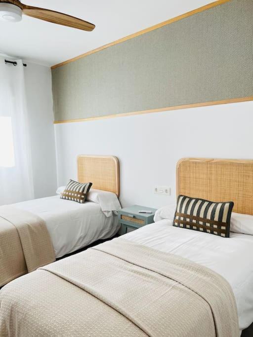 Сasa de vacaciones Axarquia Paraiso 88 Sinese Design Homes *