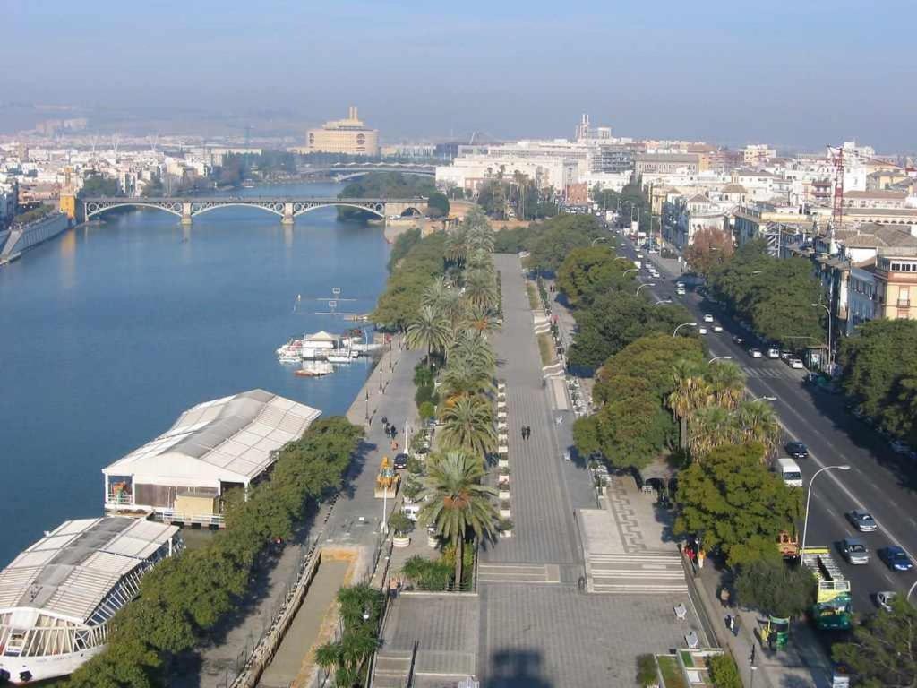 Rentalsevilla Bellavista - La Palmera Apartment *