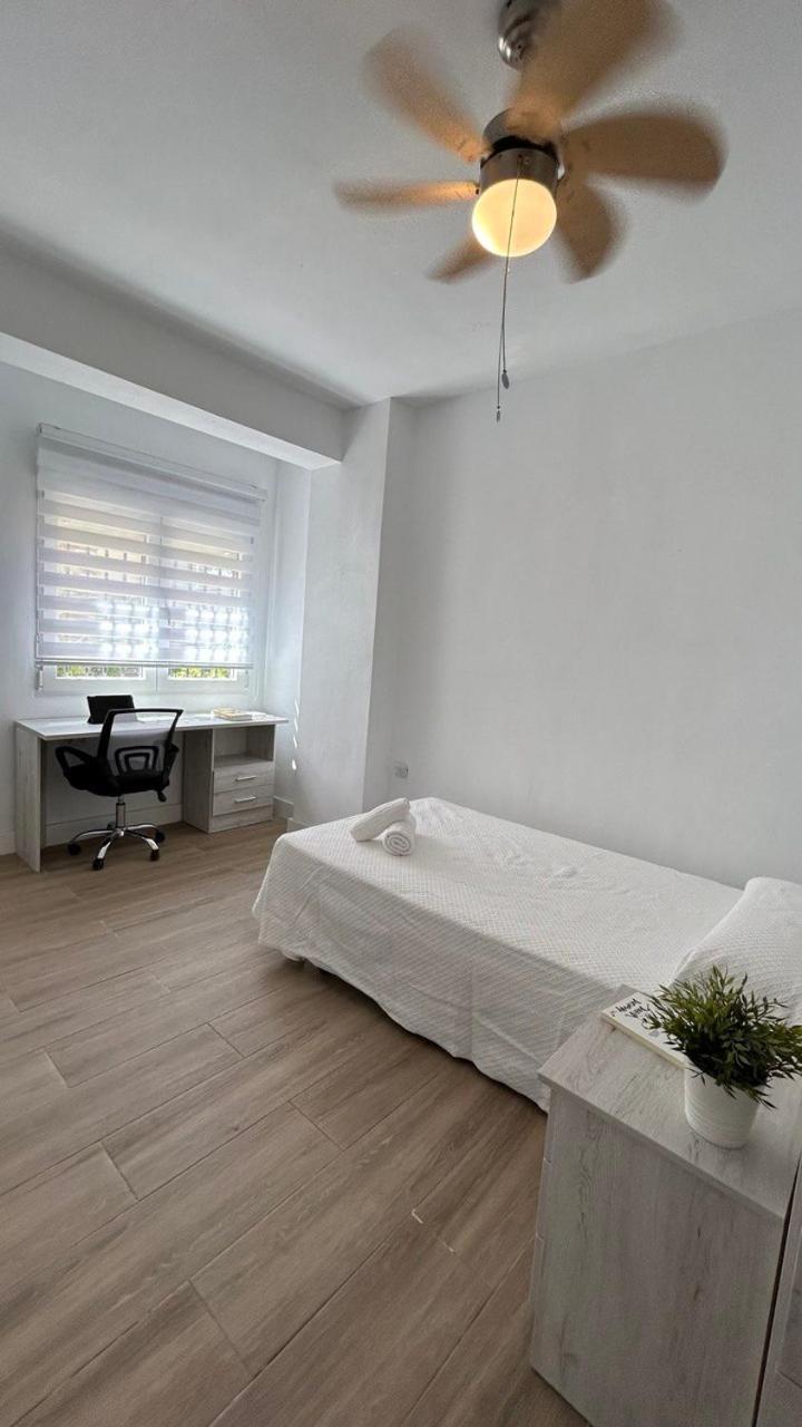 Hostal Piso Compartido Delyrent Acosta Jaén