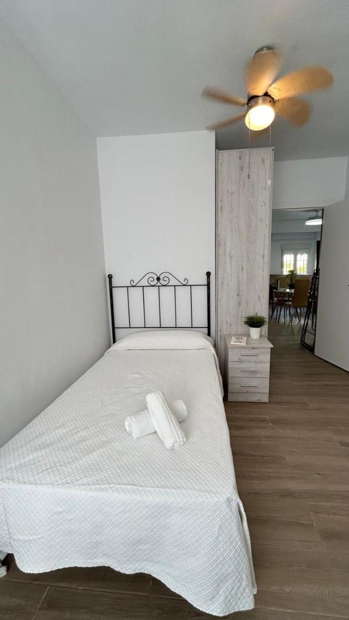 Piso Compartido Delyrent Acosta * Jaén