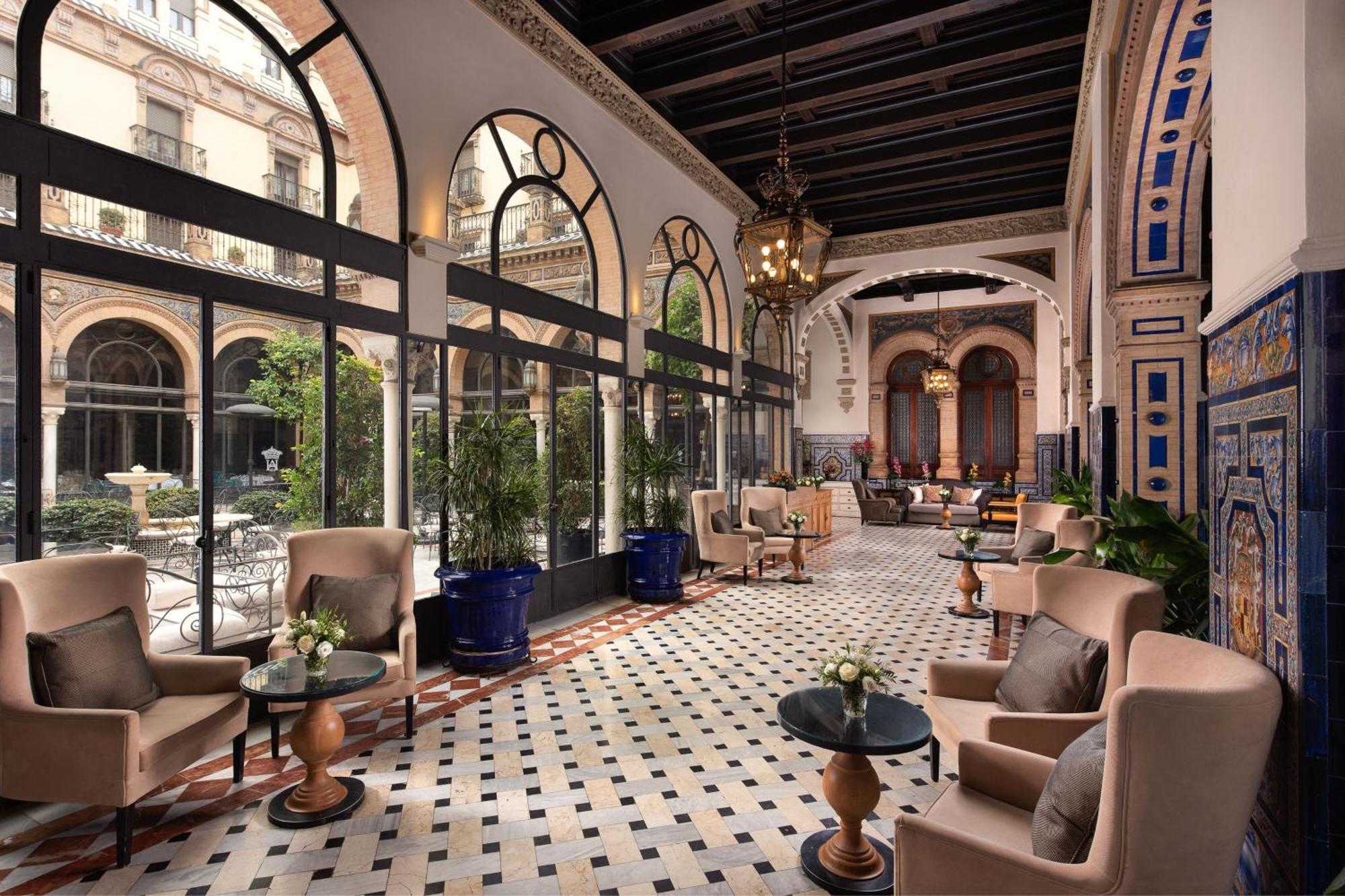 Hotel Alfonso Xiii, A Luxury Collection Hotel,