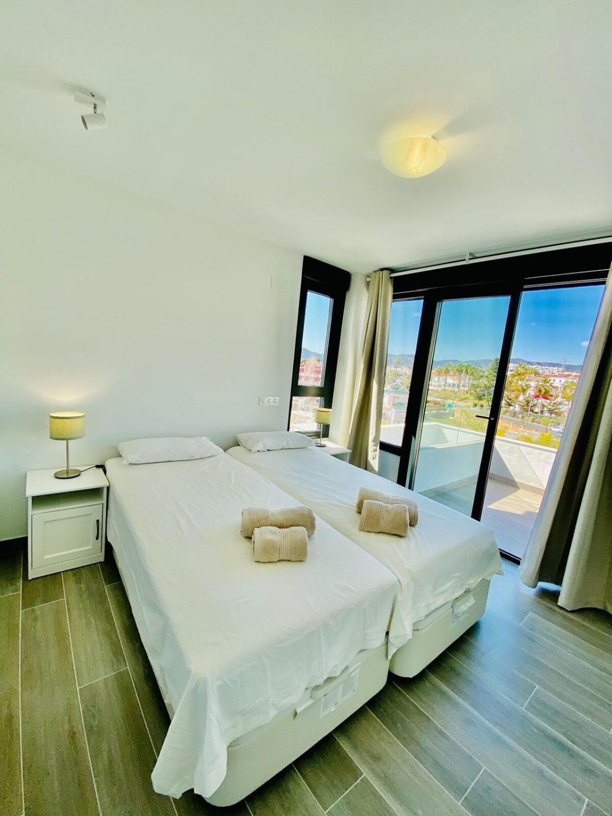 Royal Palm 22 Luxurious 3 Bedroom Penthouse *