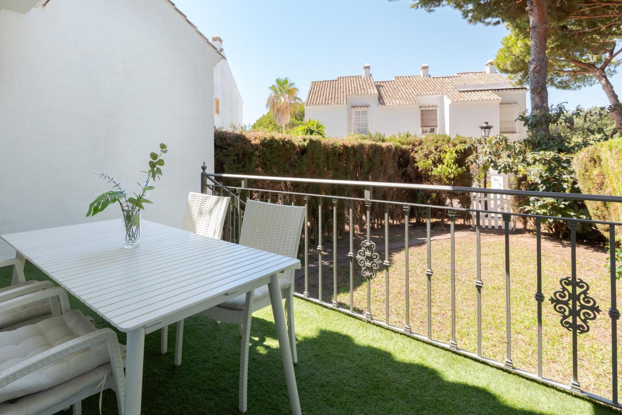 Holiday home Wintowinrentals Townhouse, Pool & Beach *