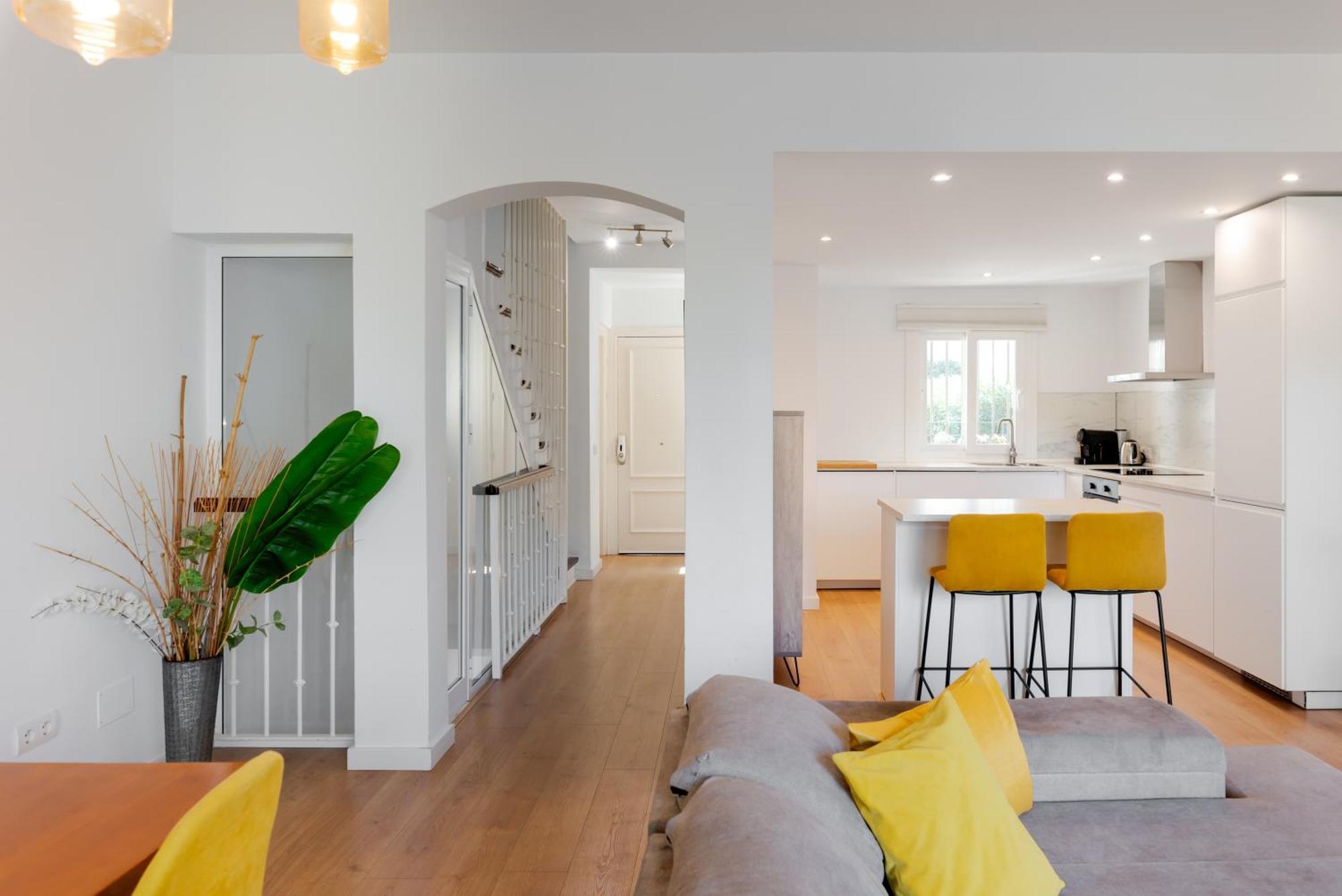 Wintowinrentals Townhouse, Pool & Beach Holiday home *