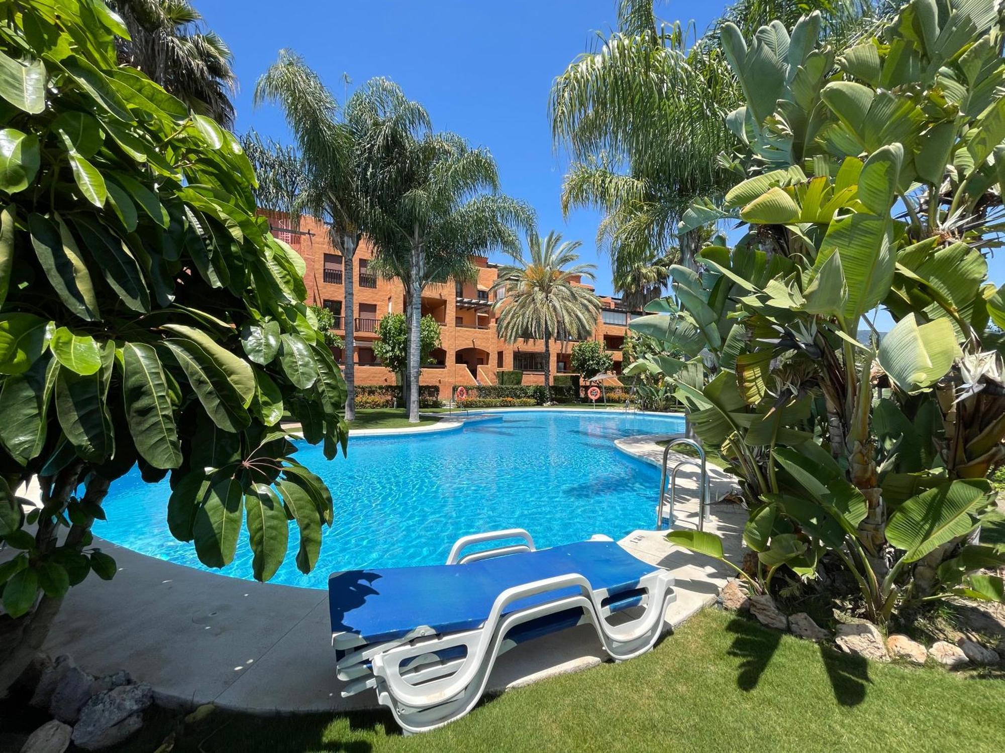 Views Golf Btw Benahavis Marbella & Apartment *