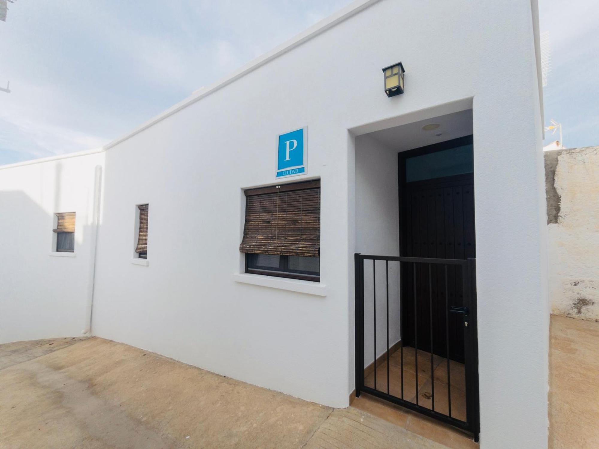 La Troje Boutique Lucainena de las Torres