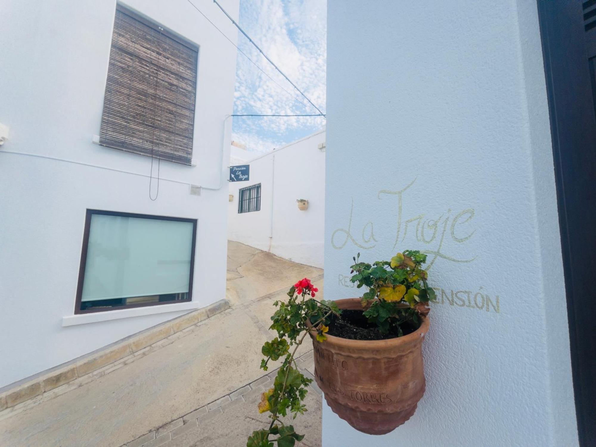 La Troje Boutique