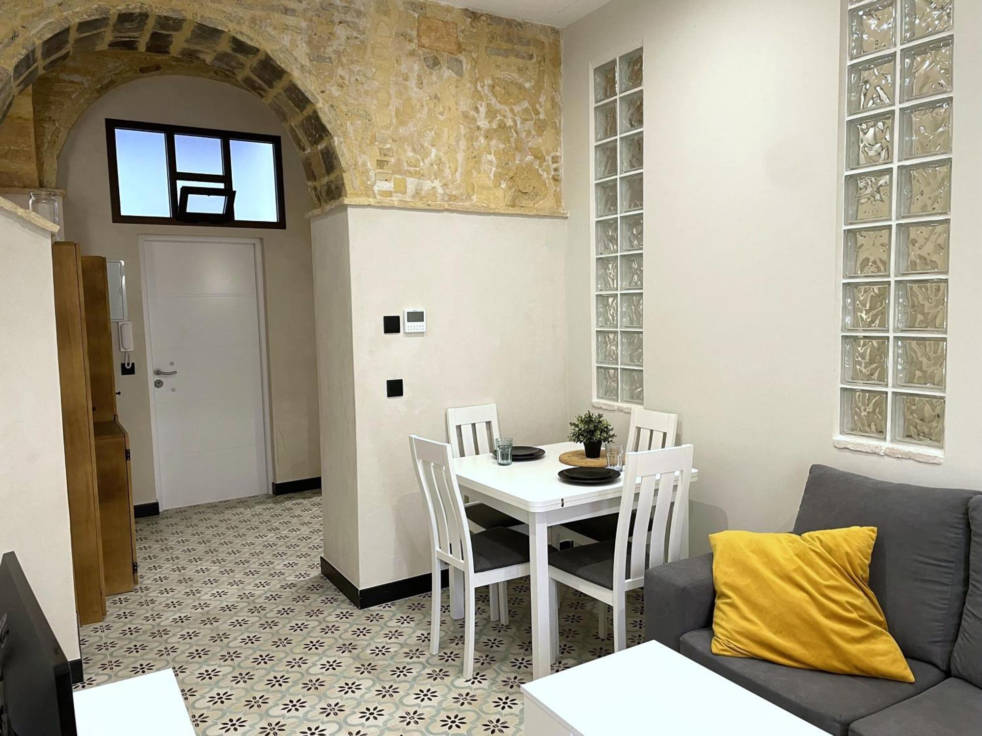 Hostidy Banda Playa Loft *