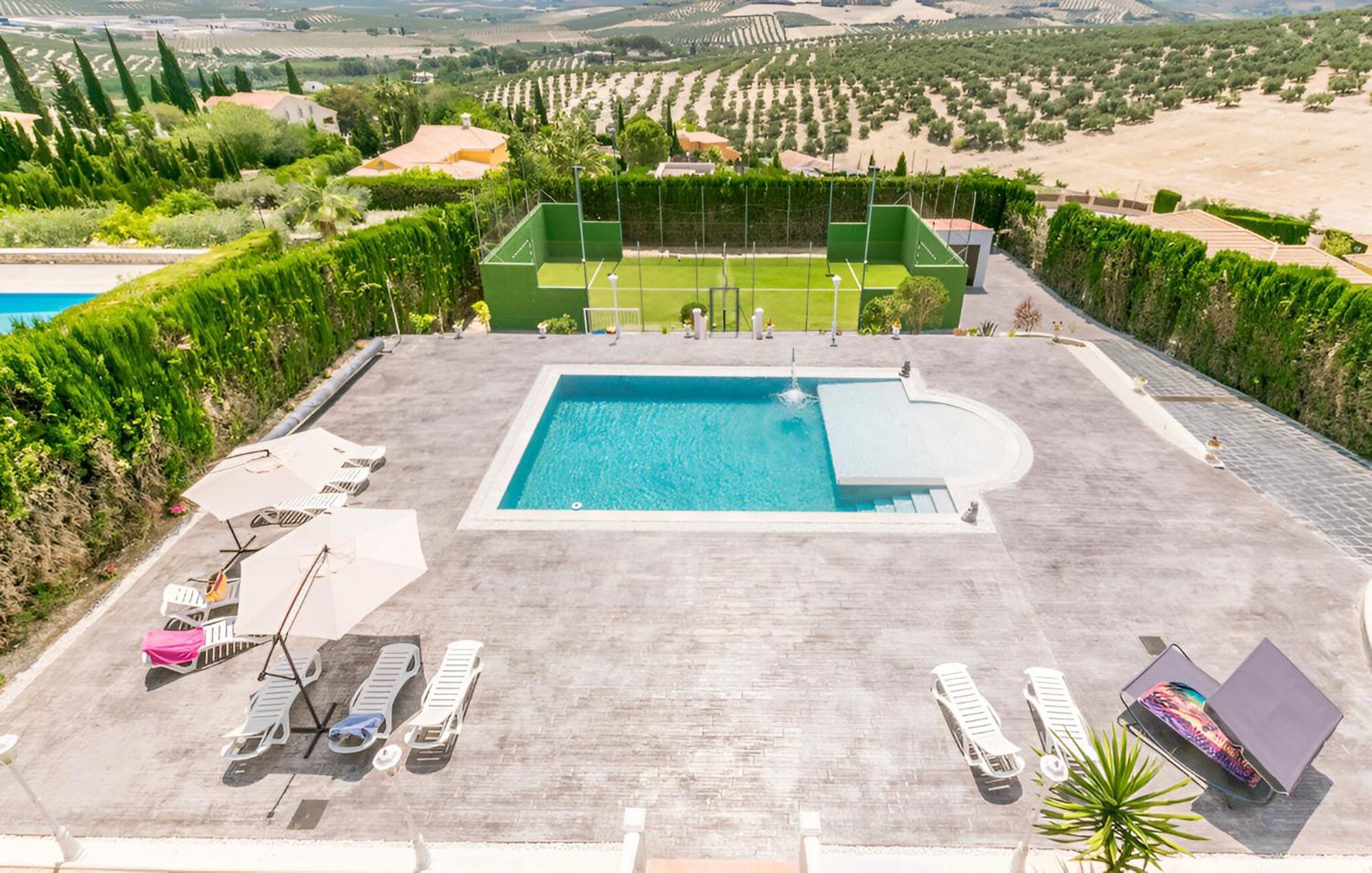 Carmela Holiday home Baena