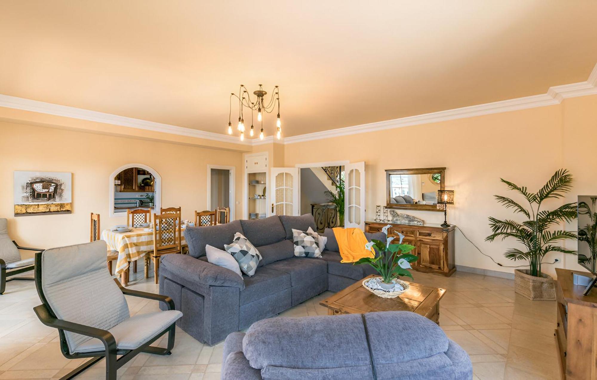 Carmela Holiday home Baena