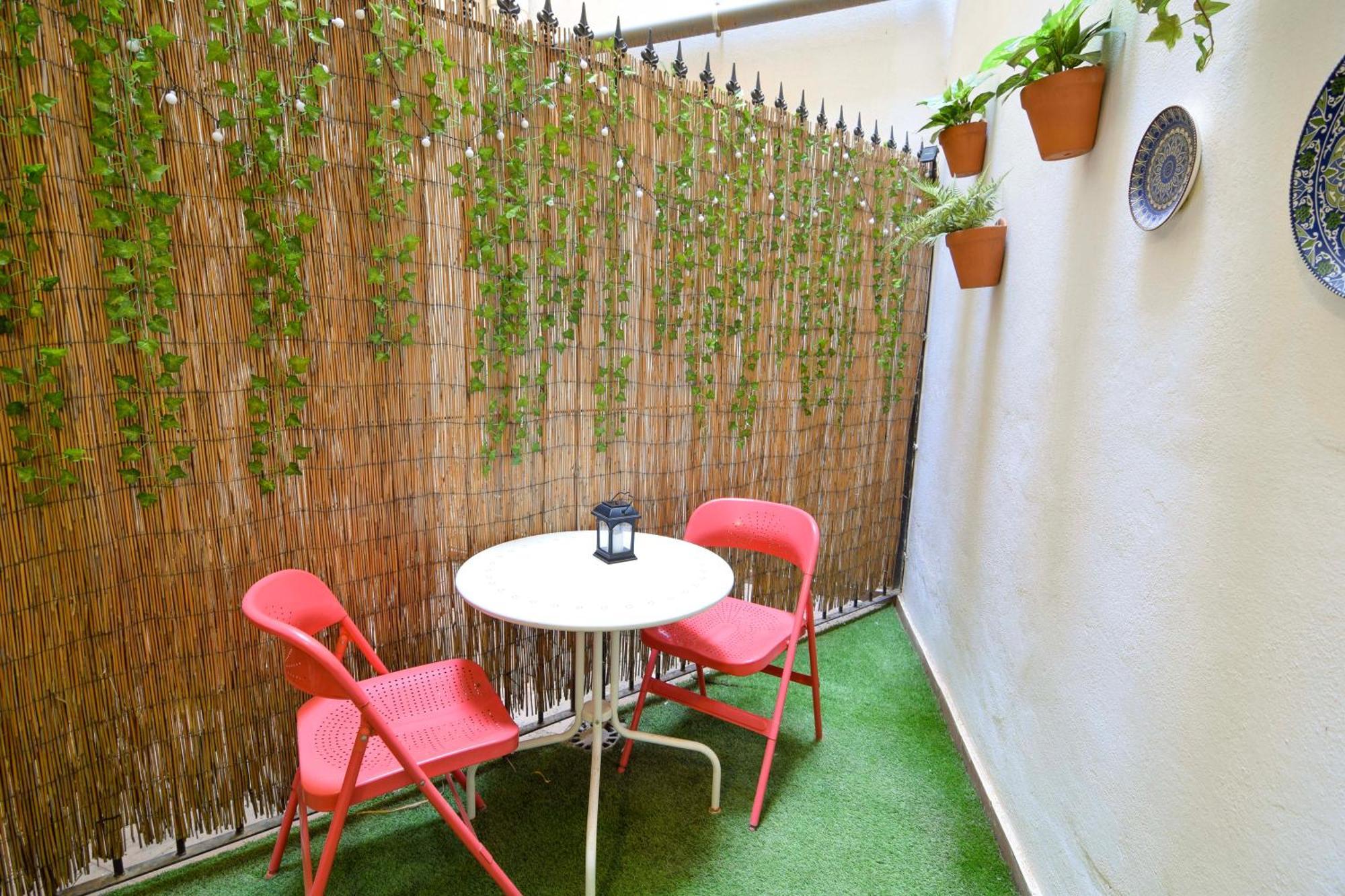 Letplanet Peaceful Thyssen Apartment