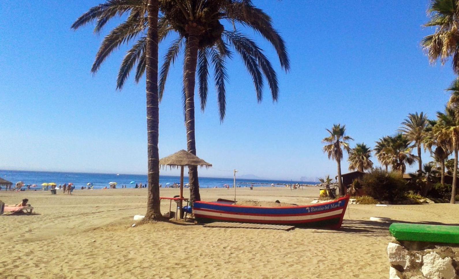 Apartamento Impressive With 3 Bedrooms Metres From The *