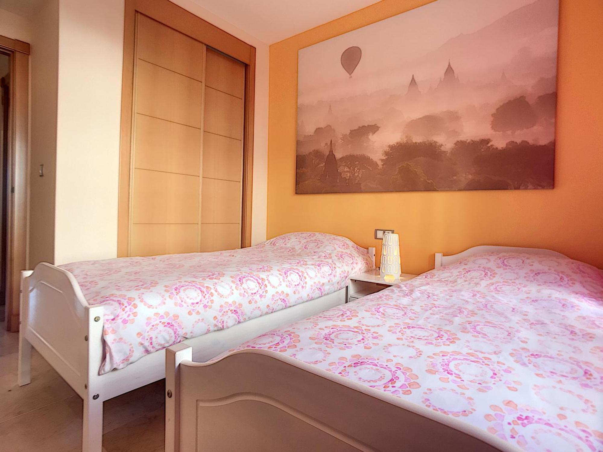 2239-lovely 2 Bedrooms With Pool And Paddle Court Apartment Manilva