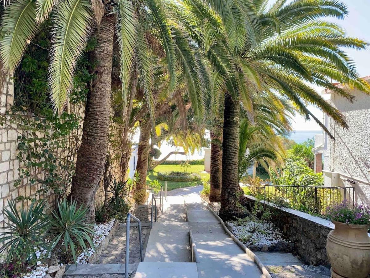 Apartamento ¡magníficas Vistas Al Mar! Piscina Y Wifi Gratis