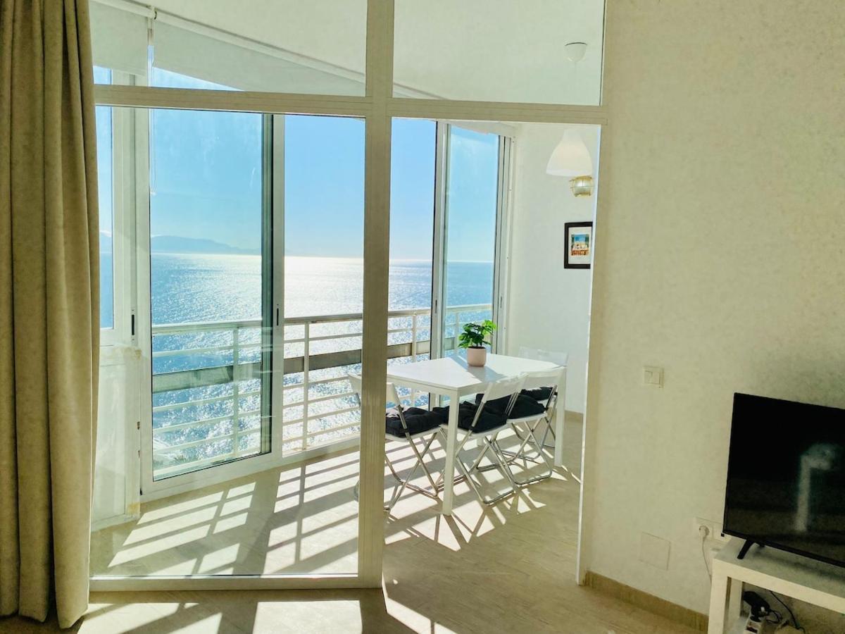 Apartamento ¡magníficas Vistas Al Mar! Piscina Y Wifi Gratis *