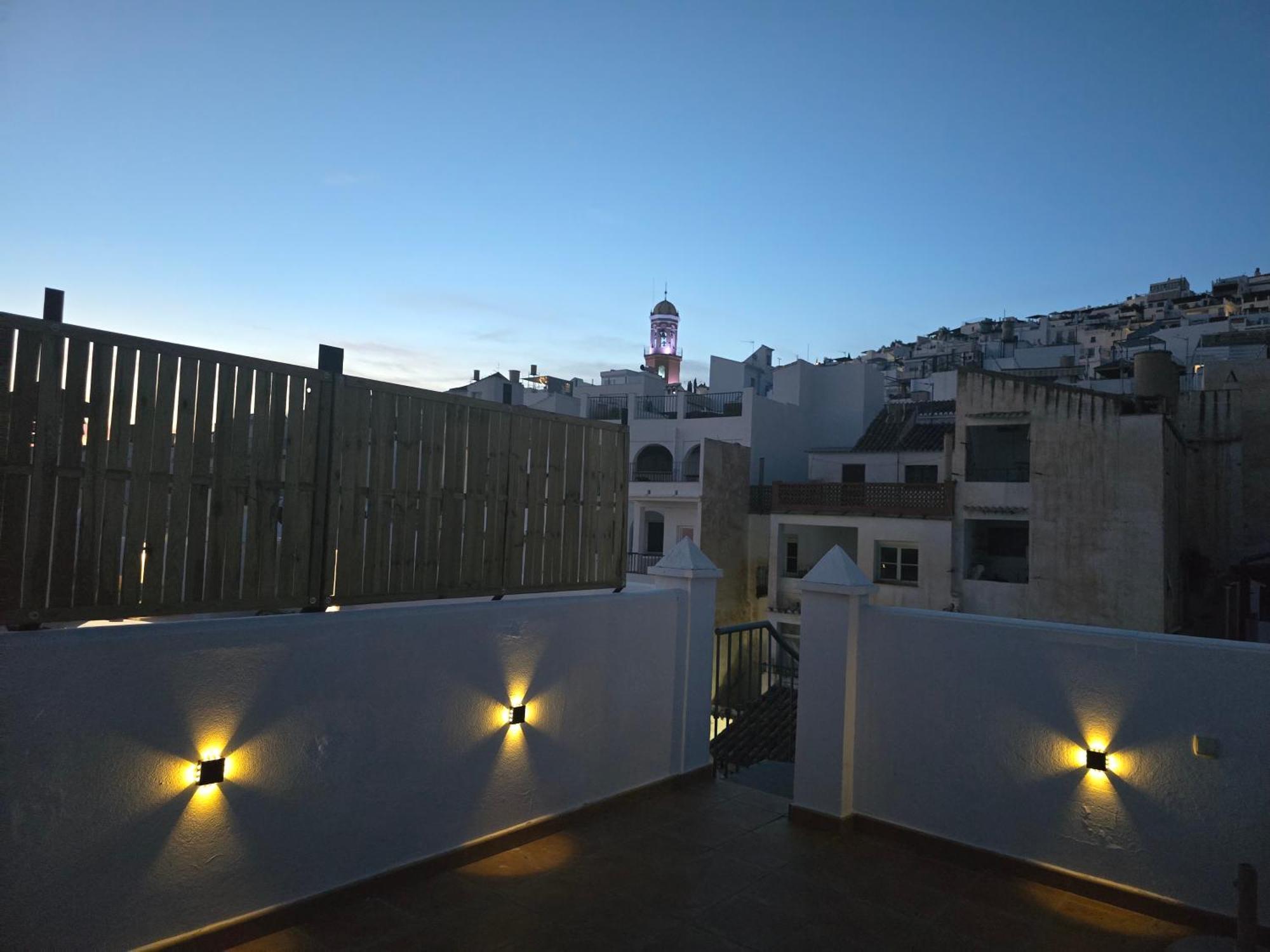 Penthouse With Hot Tub And Air Conditioning Offering Breathtaking Panoramic Mountain And Sea Views * Cómpeta