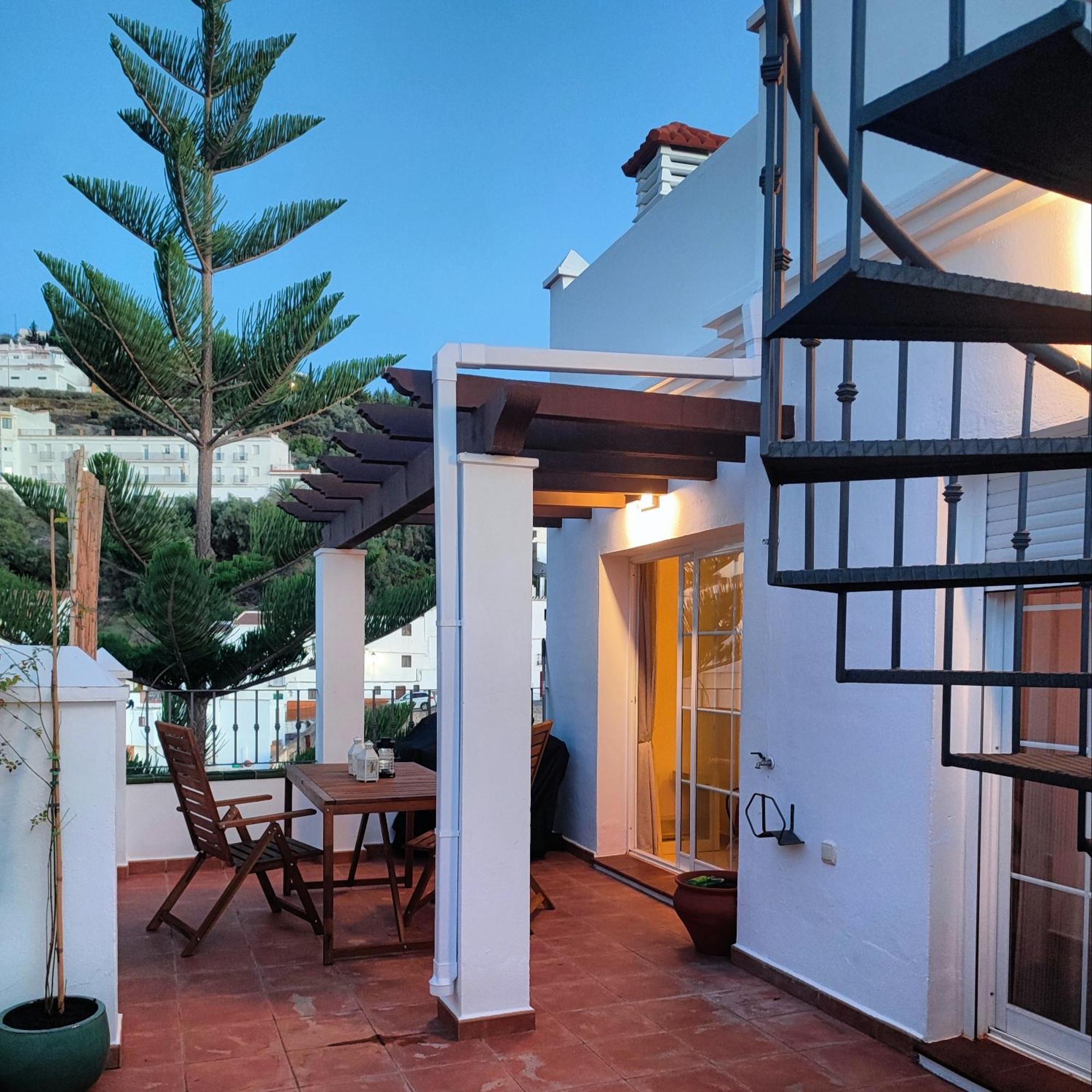 Apartamento Penthouse With Hot Tub And Air Conditioning Offering Breathtaking Panoramic Mountain And Sea Views *
