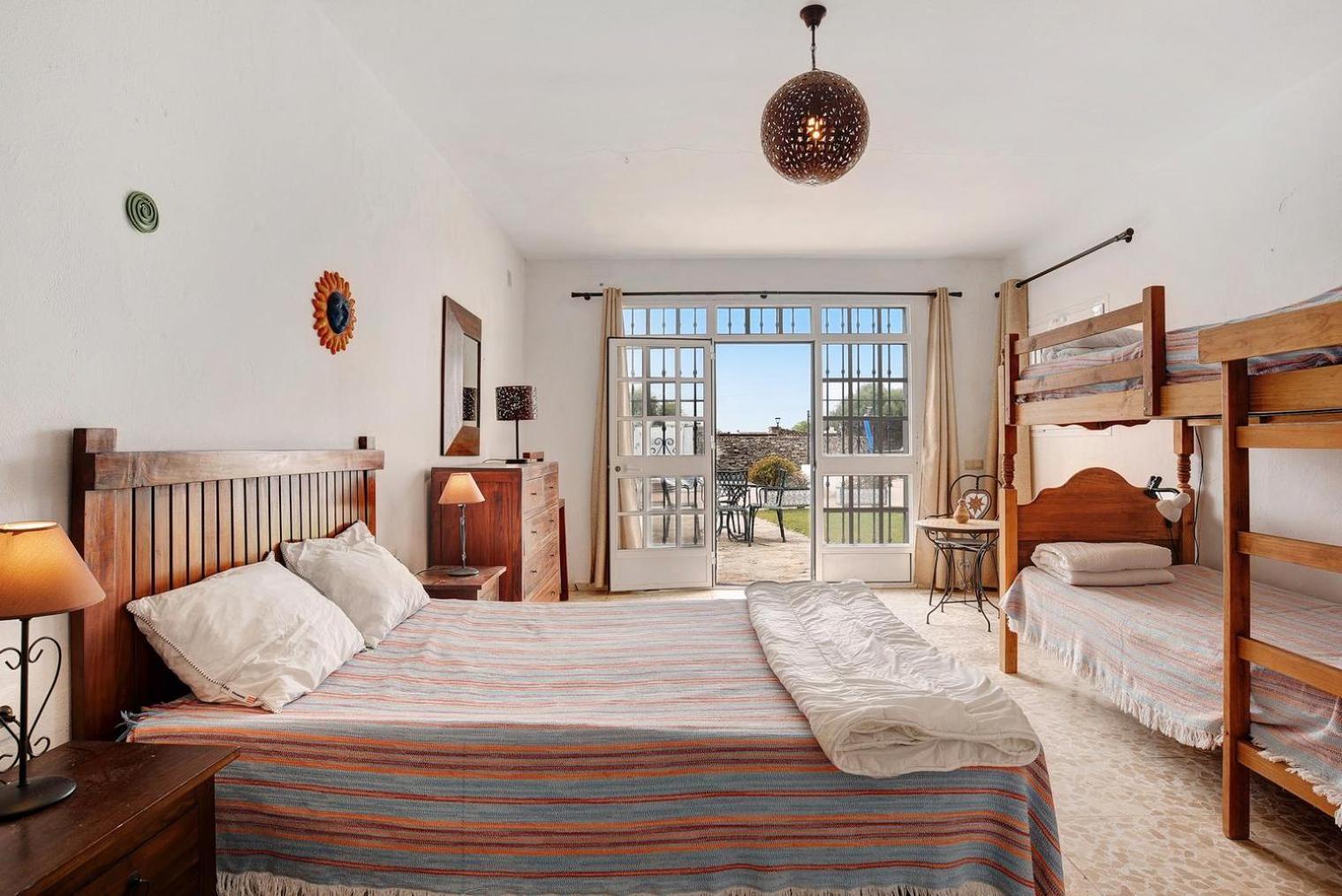 Casa * Zahora