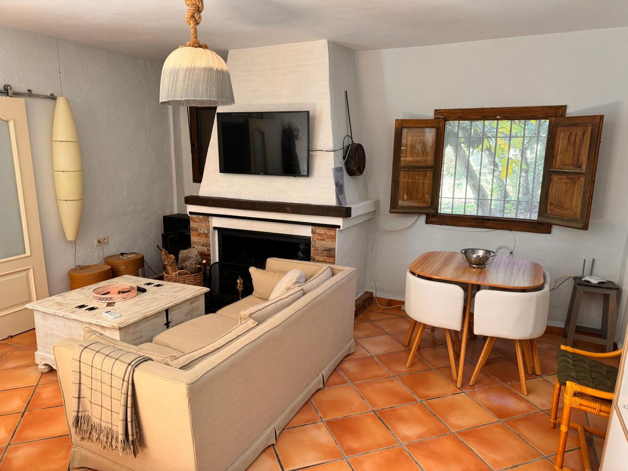 Casa De Adonay *
