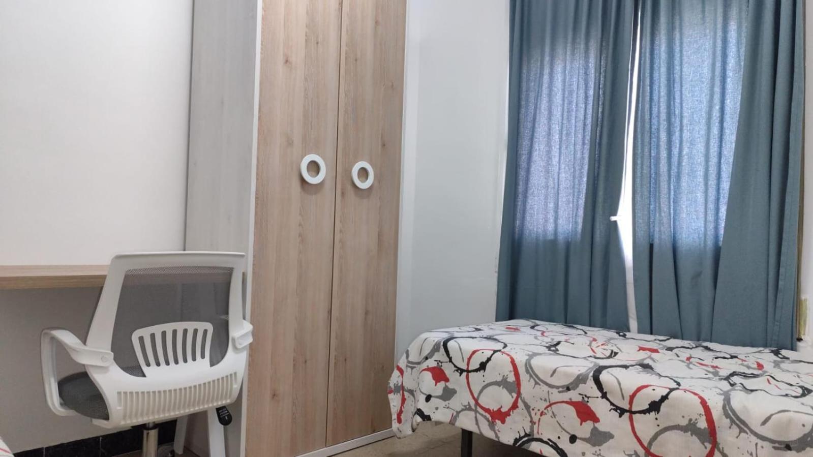 Ideal Hostel