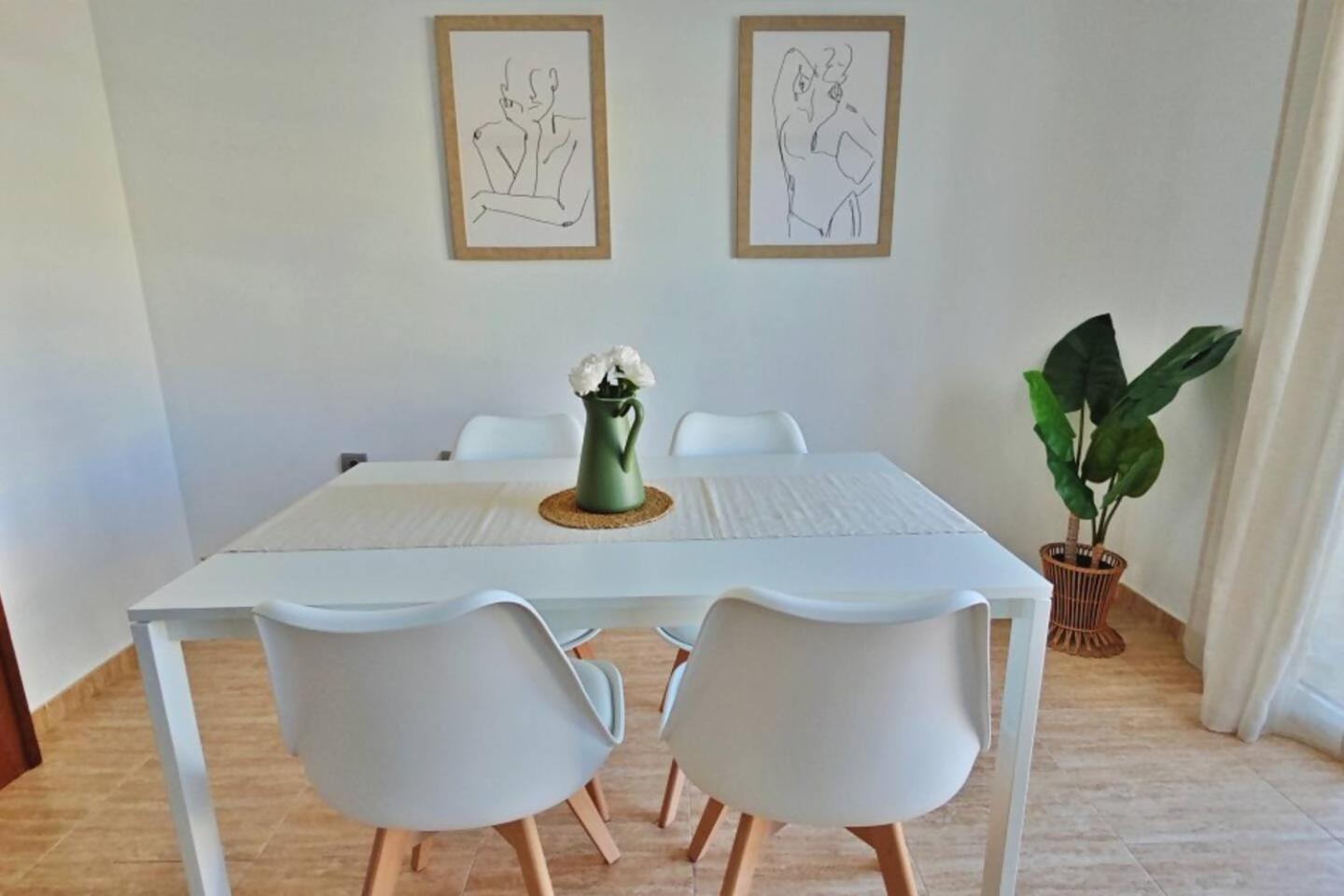 Paseo Larios Apartment