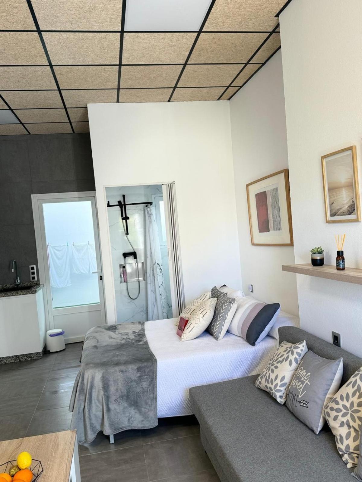 Apartamento Practico, Centrico, Unico Y Moderno. *