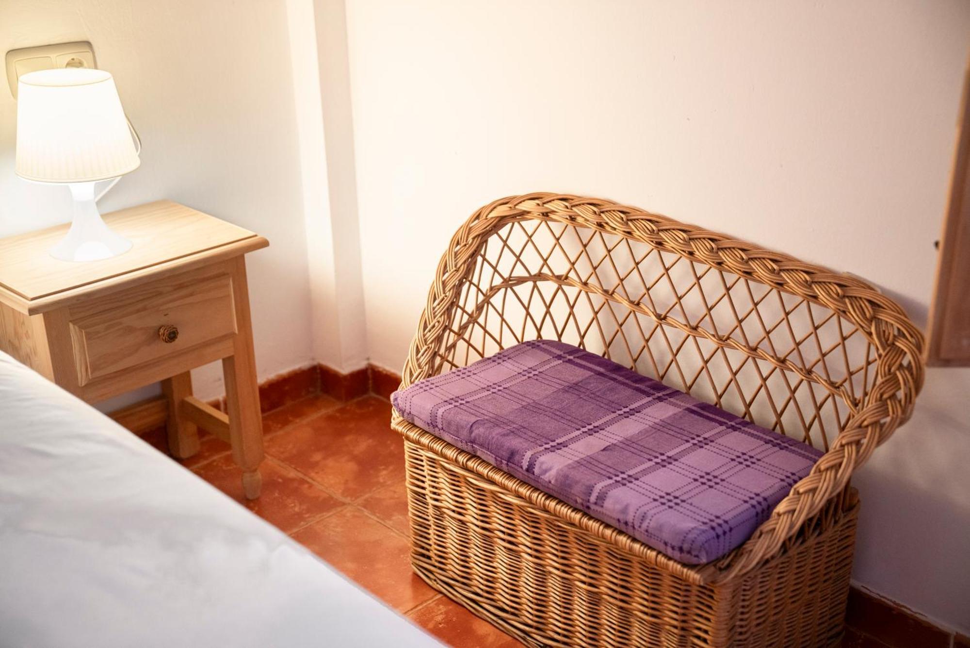 Casa Rural Buenos Dias Con Piscina, Barbaco Y Chimenea
