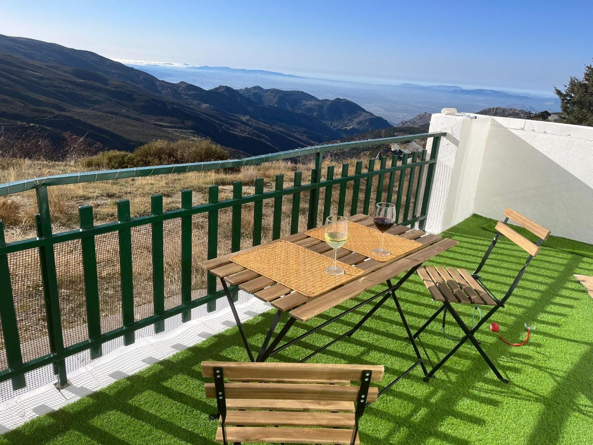 The Snow Con Parking, Wifi Y Terraza Sierra Nevada
