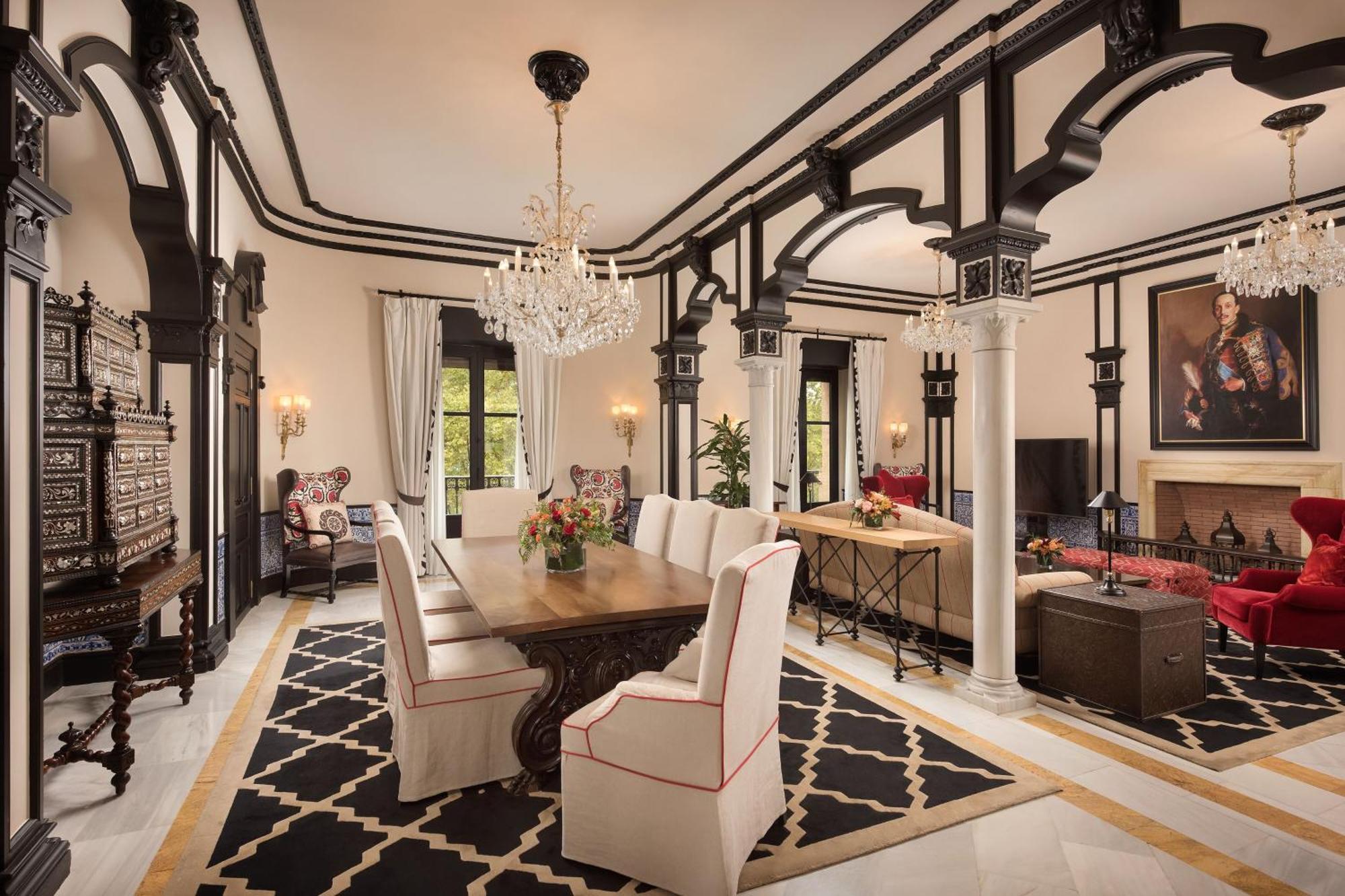 Alfonso Xiii, A Luxury Collection Hotel, 5*