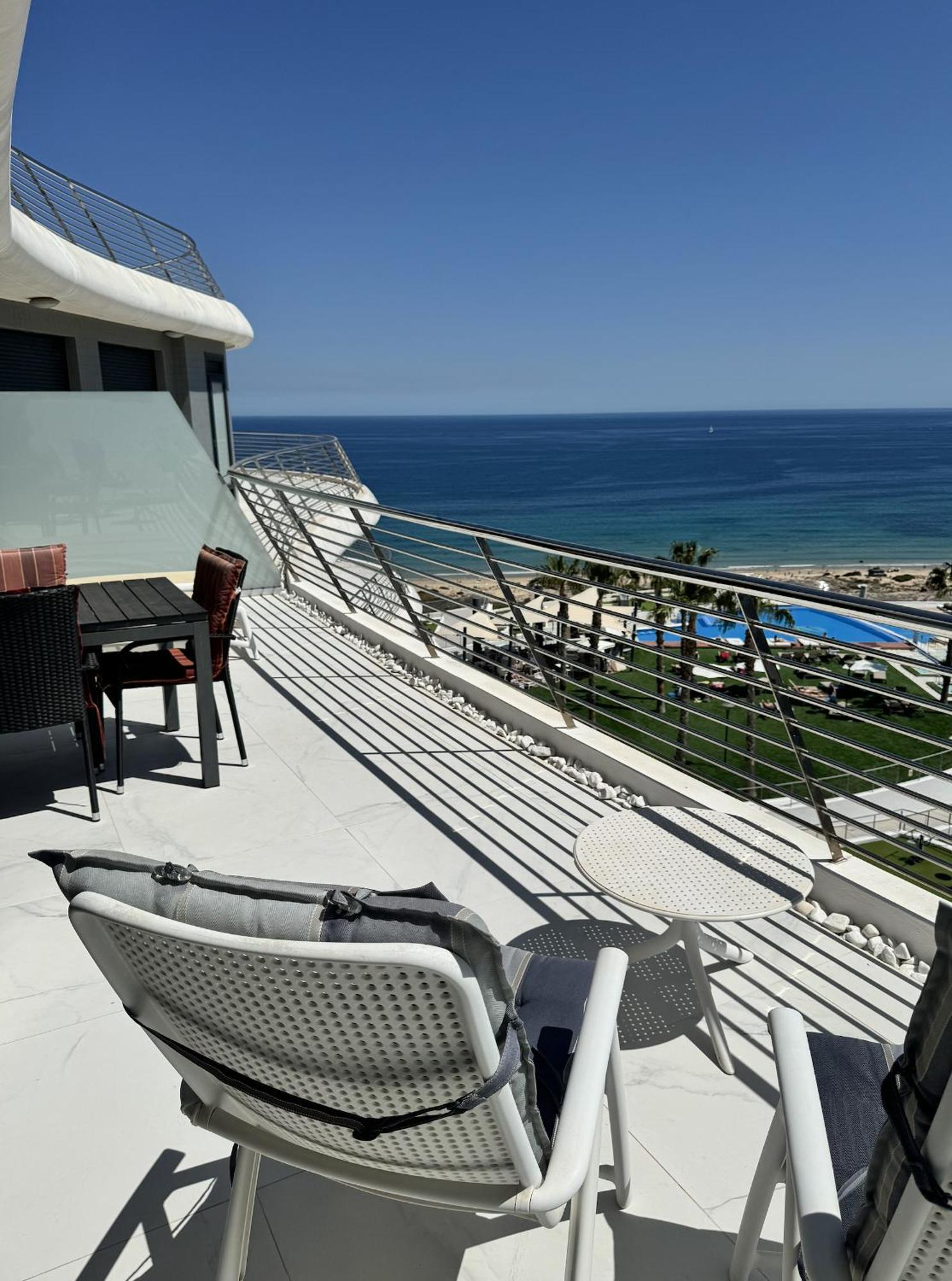 Infinity View Penthouse Apartment