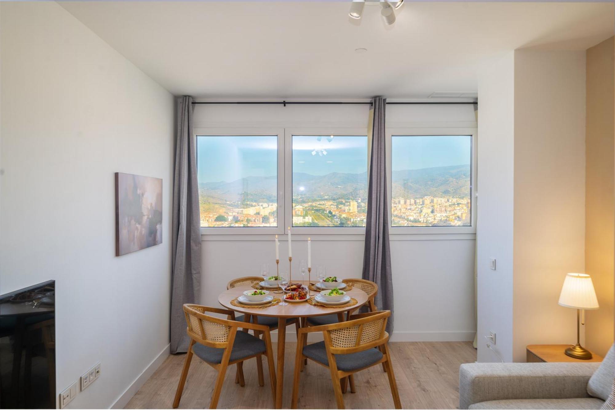 Xpce Urban 7 Skyline - Parking Free * Malaga