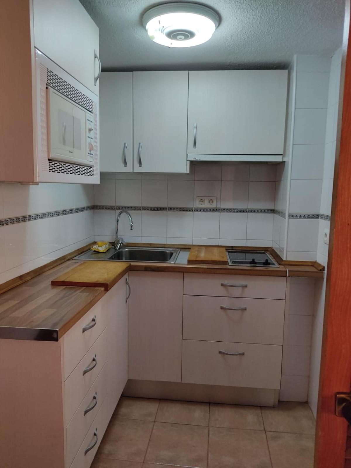 Apartment Zona Media Next Telesilla By Bluettravel *
