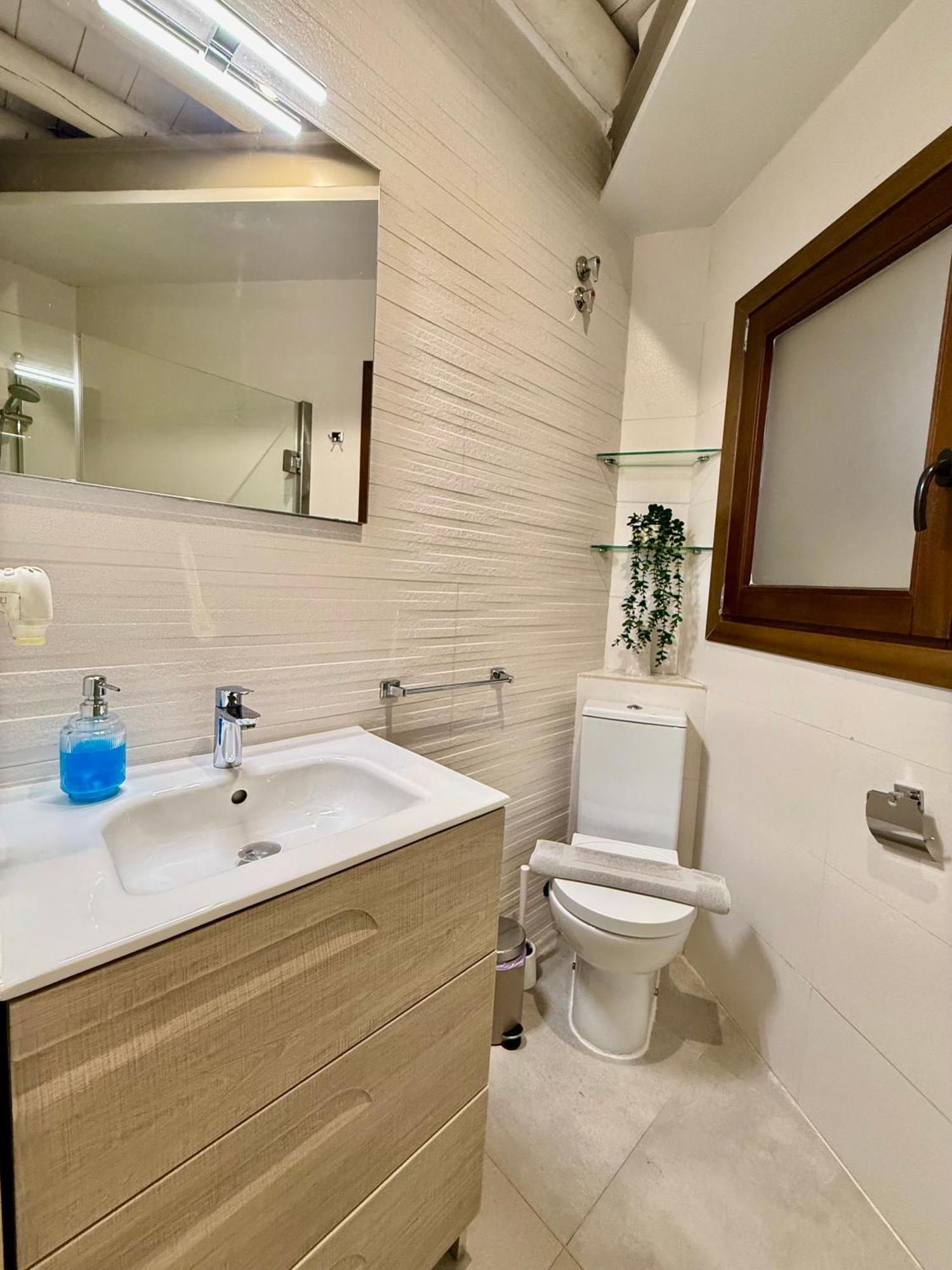 Rueda Bolas - Hostatel Apartamento *