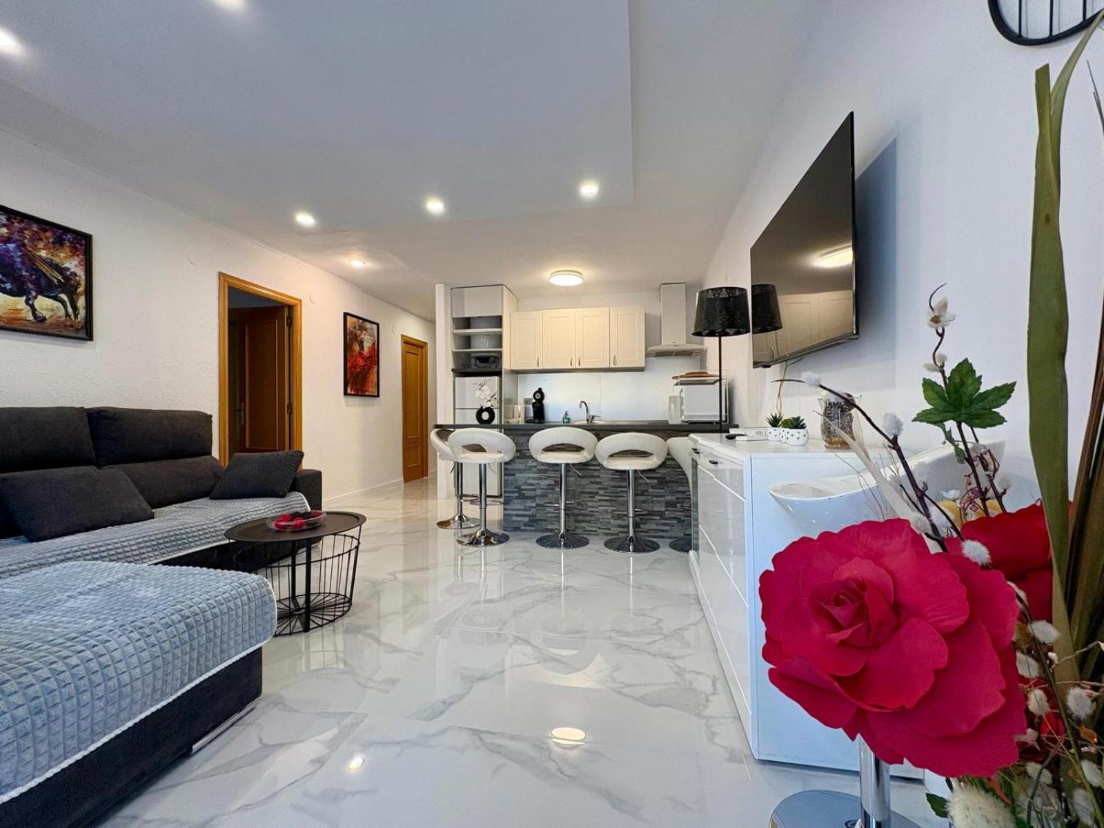 Apartamento Chez Chantal 3 Au Centre Touristique De Avec Garage Salou
