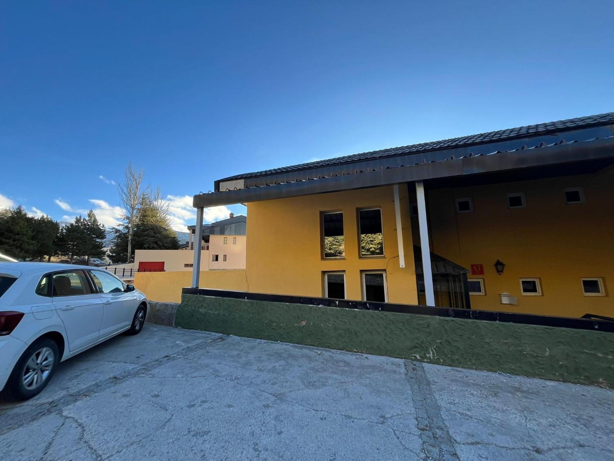 The Snow Con Parking, Wifi Y Terraza *