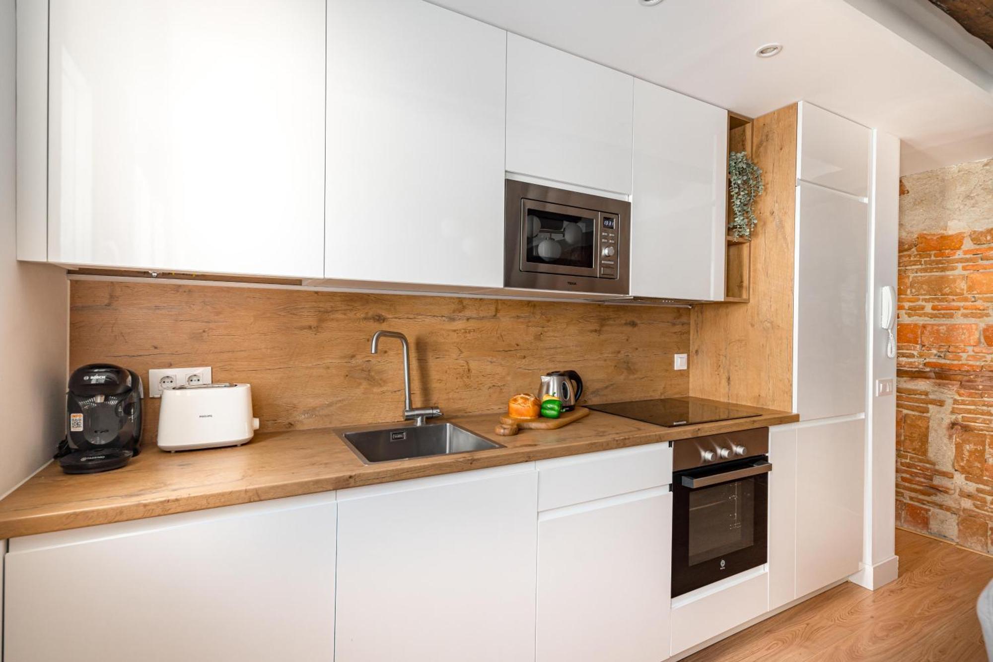 Chueca Ii Calle Barco 2br 2bh Apartamento