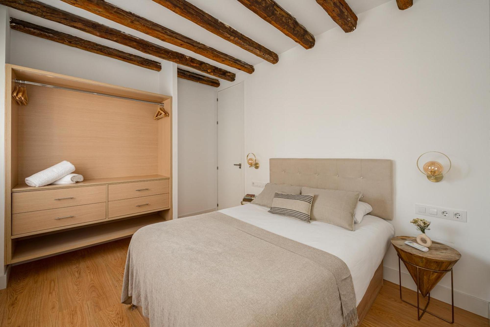 Apartamento Chueca Ii Calle Barco 2br 2bh Madrid