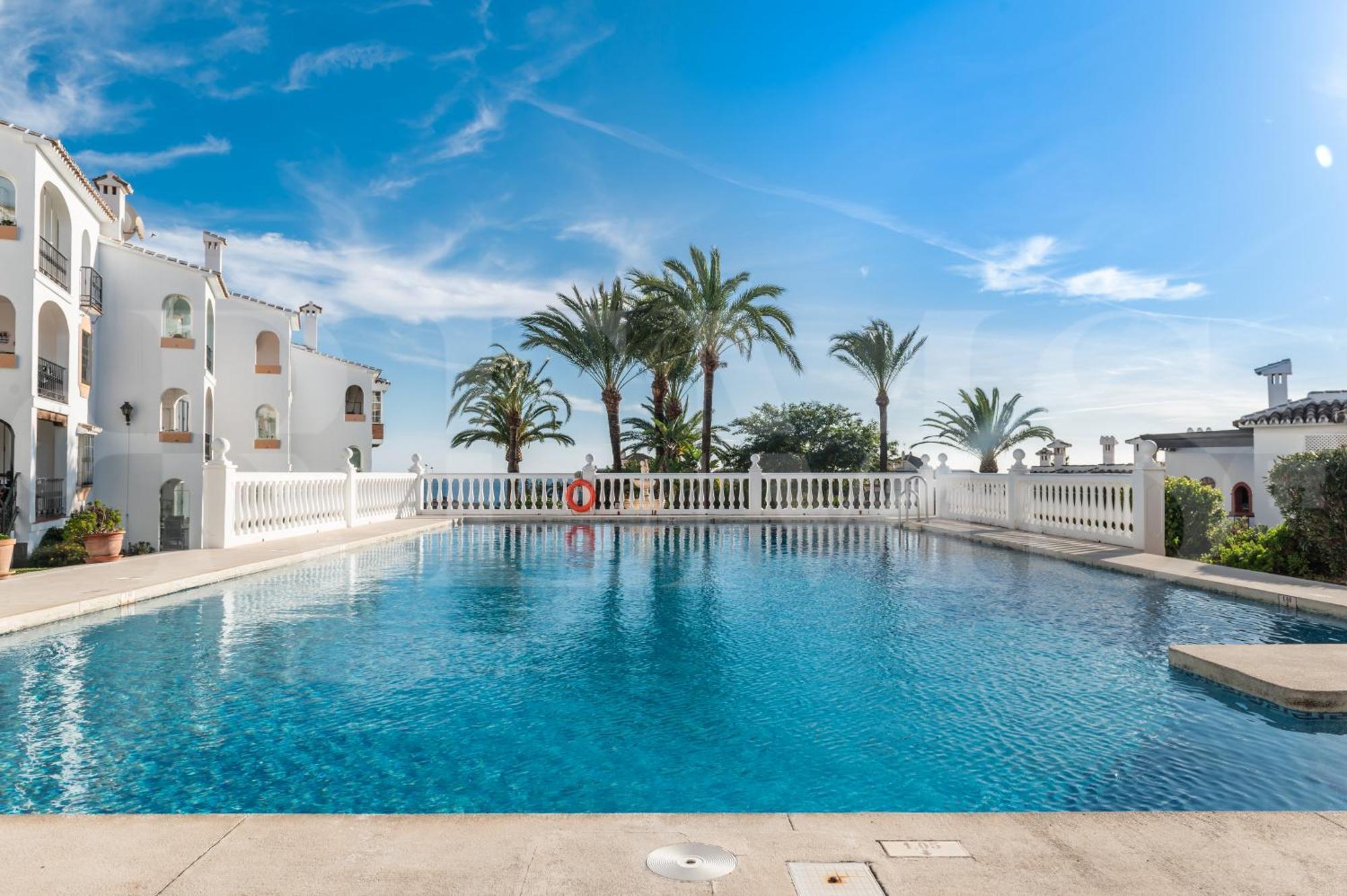 Pool, Sea Views & Parking By Rems
