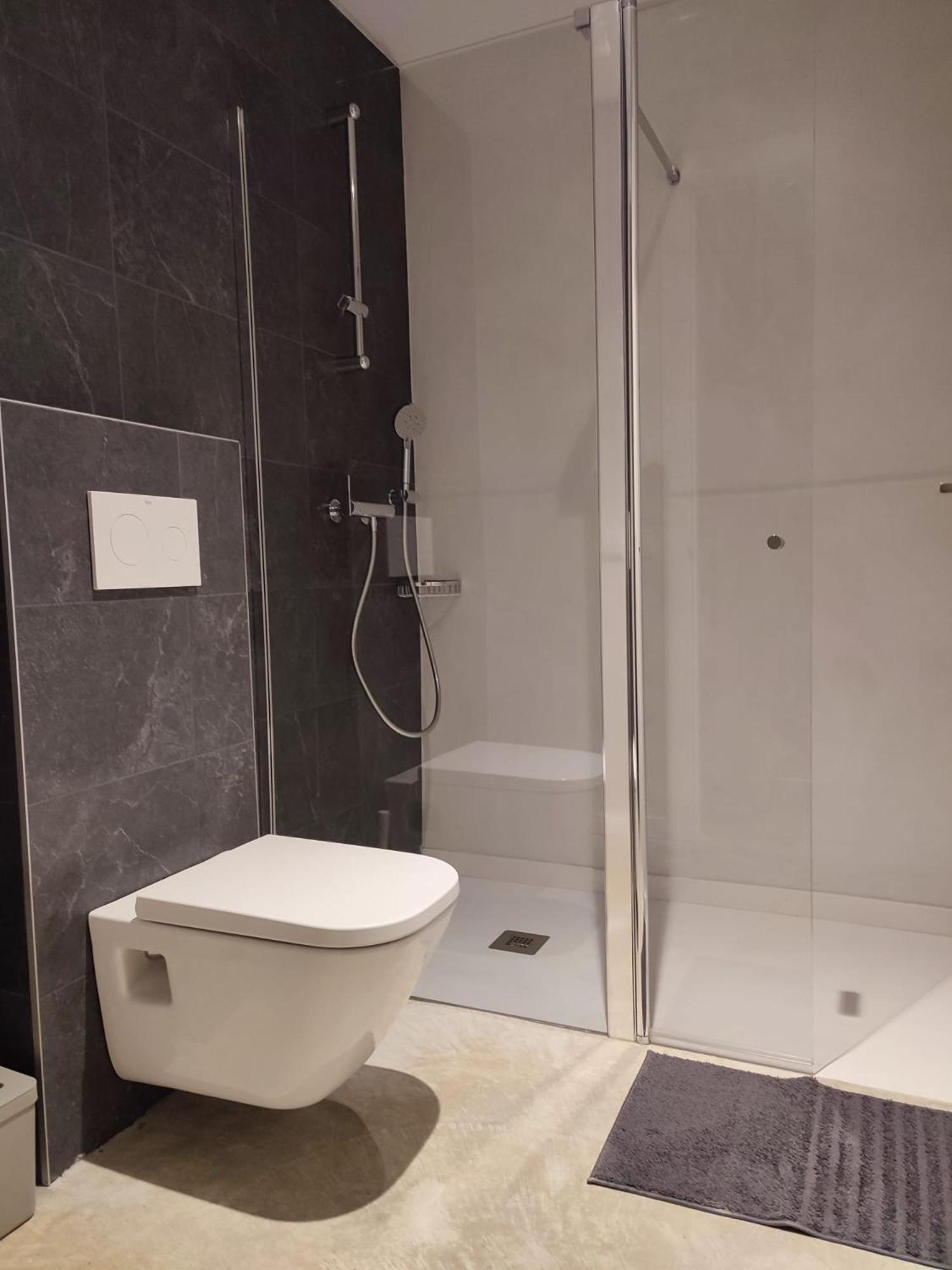 Ariqus Fira Aparthotel *