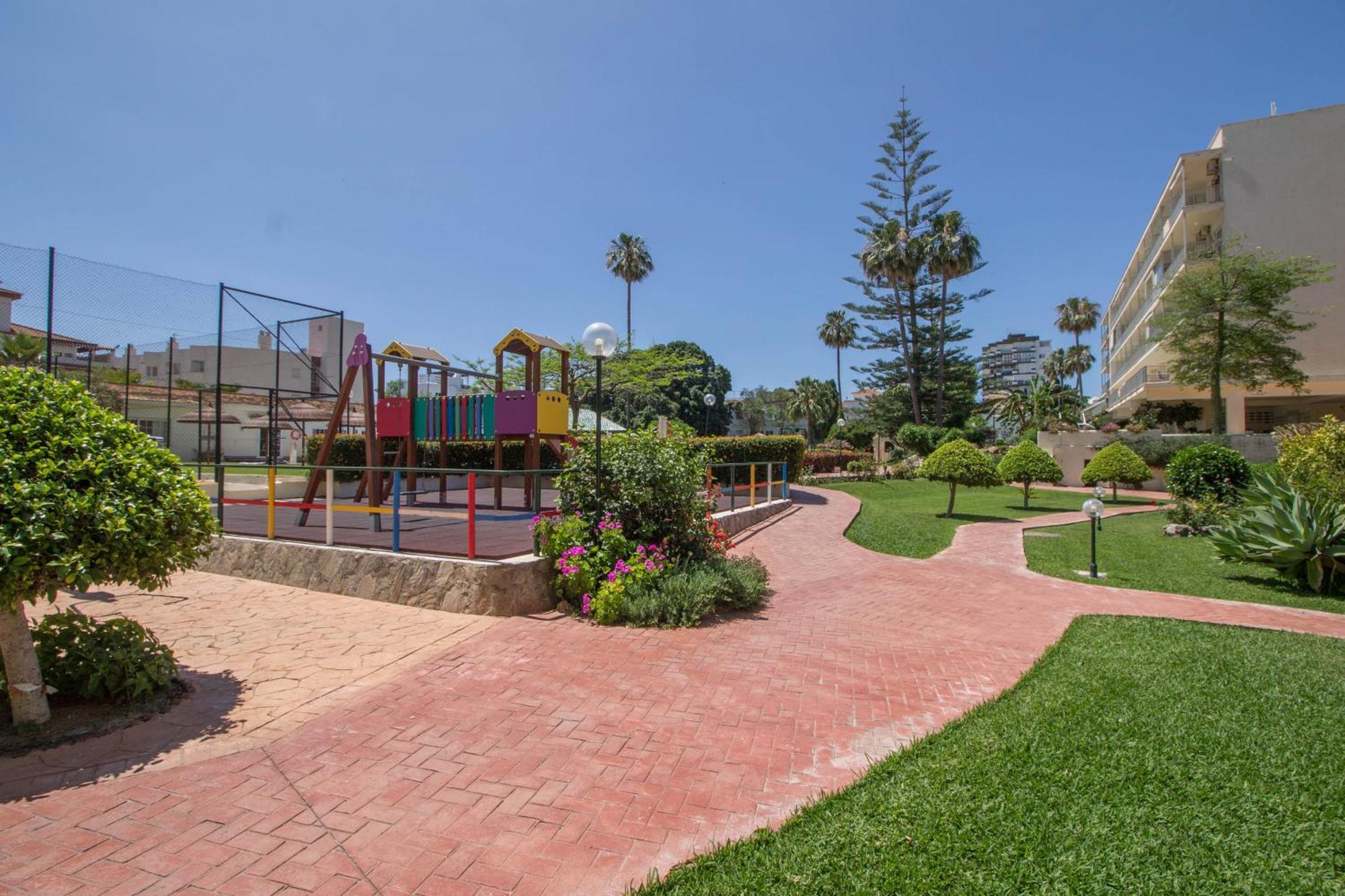 Apartamento Carihuela Palace 417 - Playa *