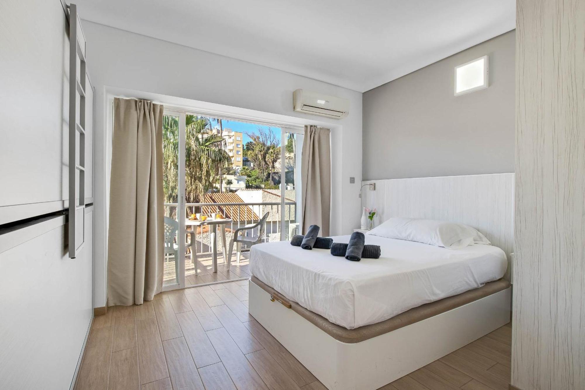 Carihuela Palace 417 - Playa Apartamento *