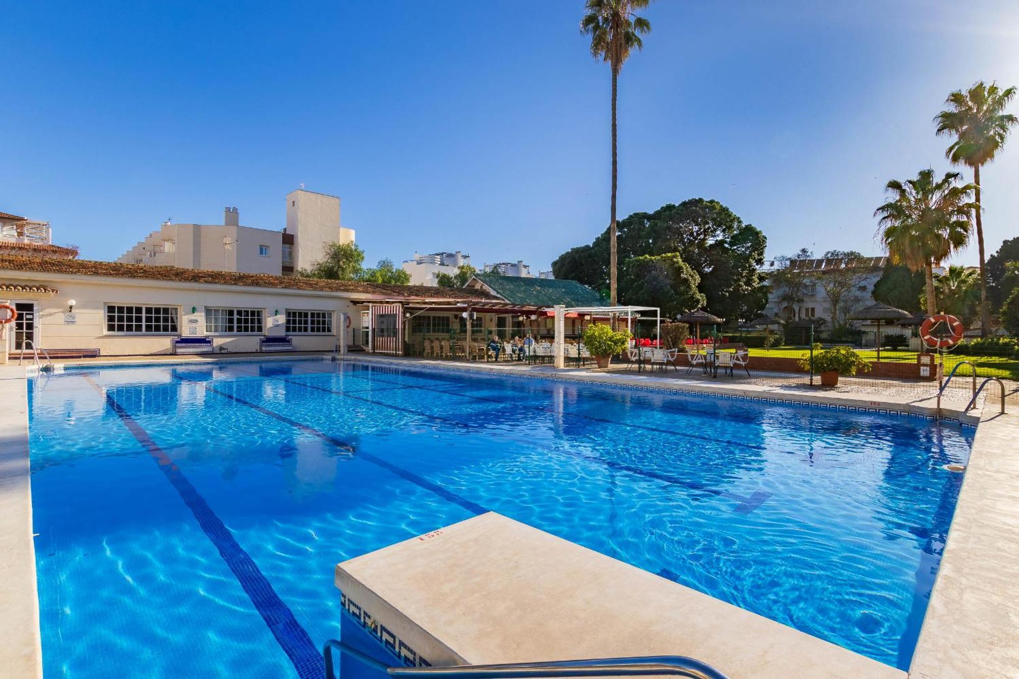Apartamento Carihuela Palace 417 - Playa *