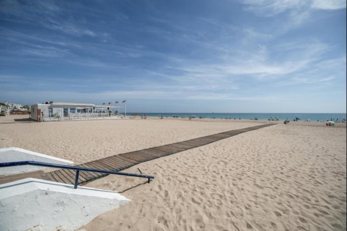 Ecija Playa By Staycare Apartamento Rota
