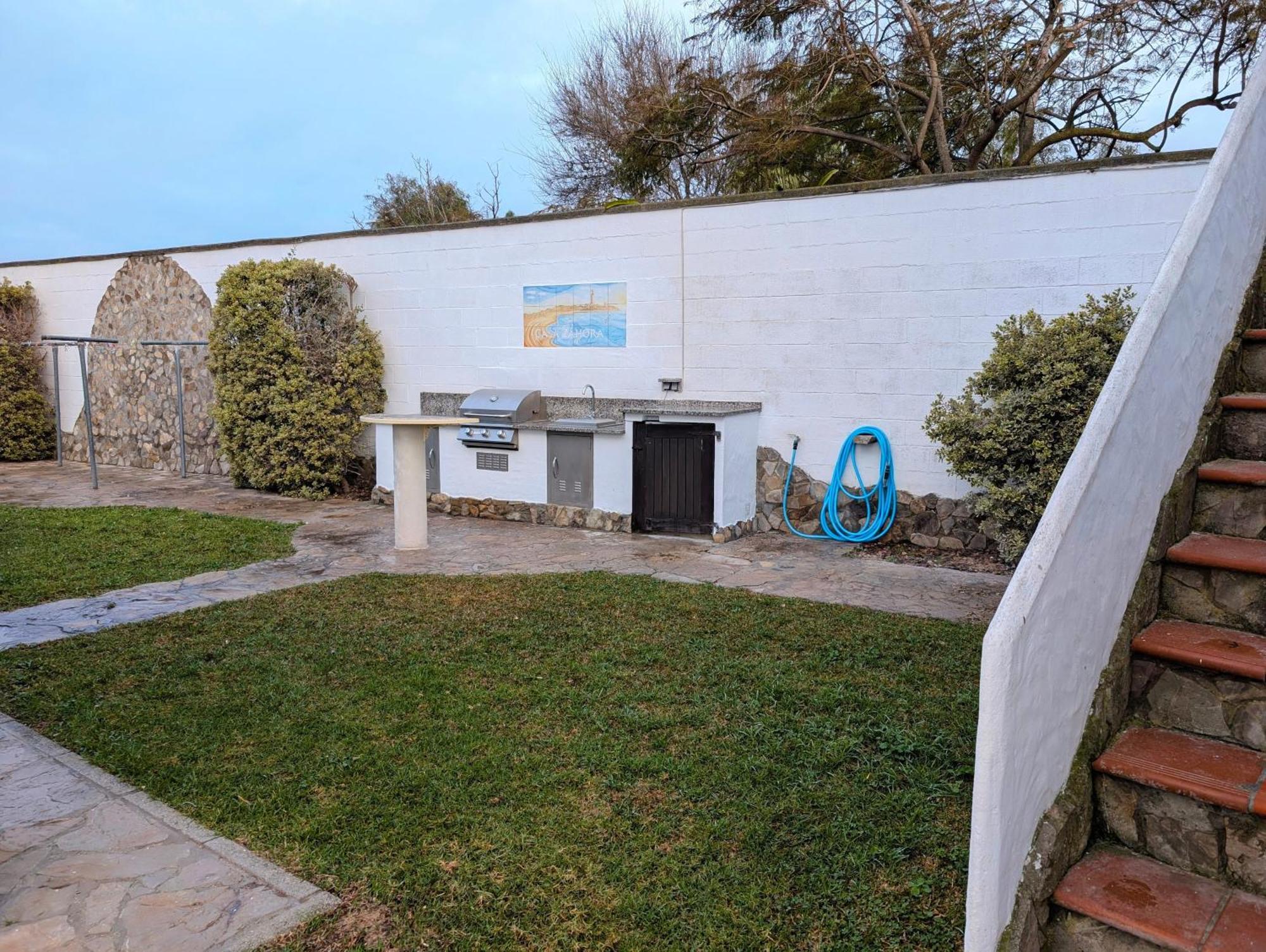 Casa *