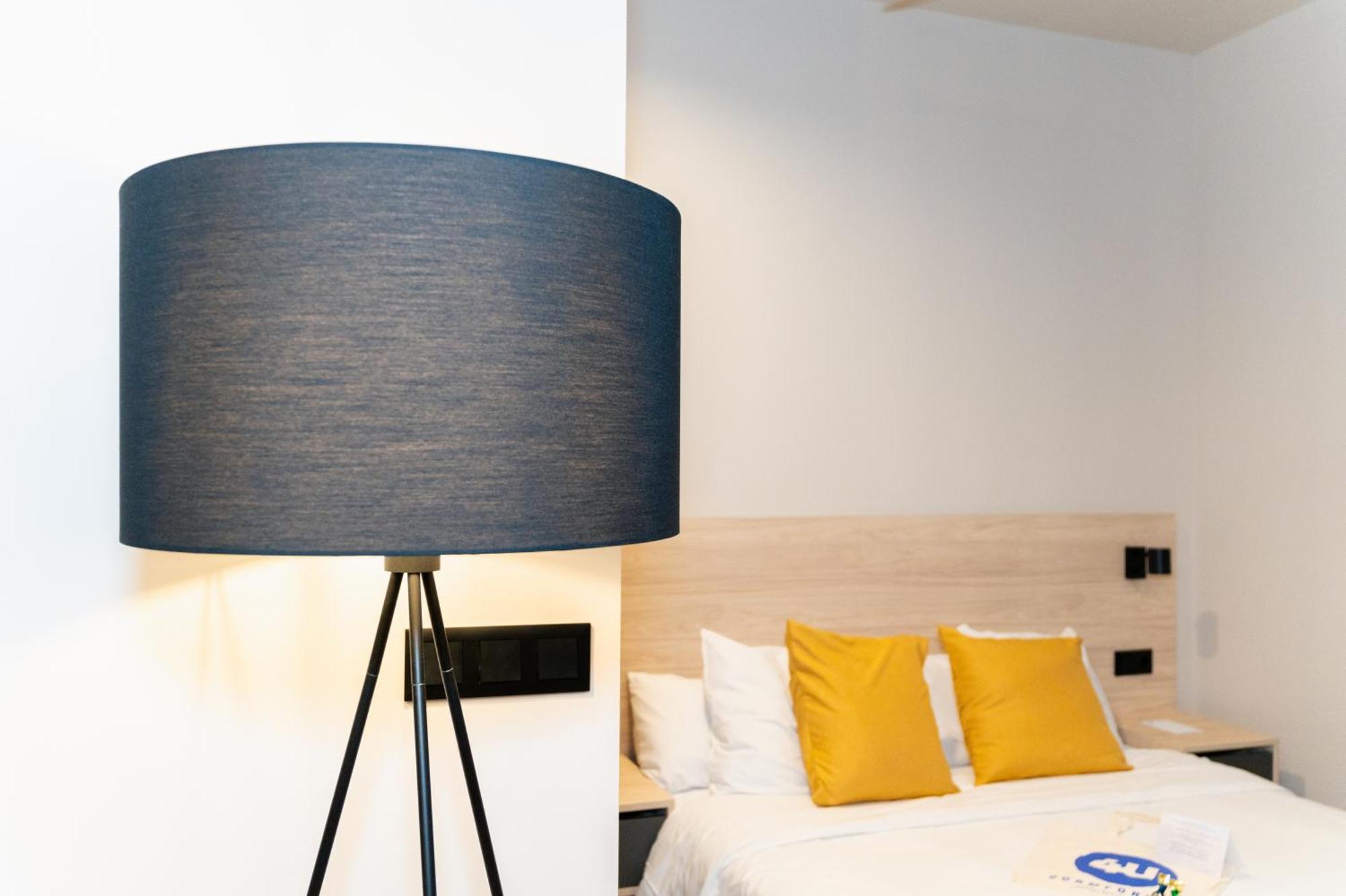 Dorm4you Arena 2 Apartahotel