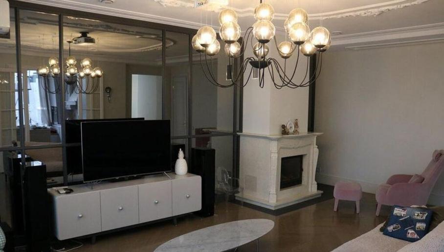 Casa O Independiente En Venta En Sarria Apartamento *