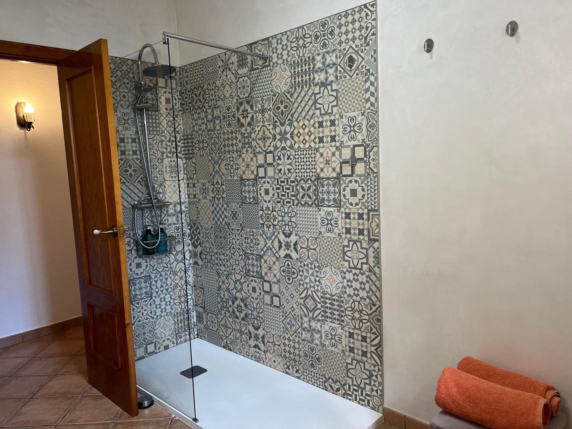 Con Bano Malva Piscina Bed & Breakfast