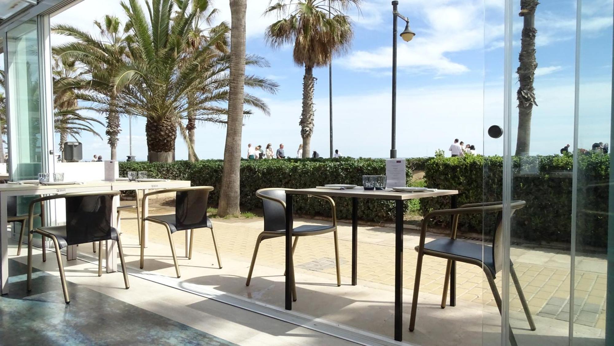 Neptuno Playa & 4* Valencia