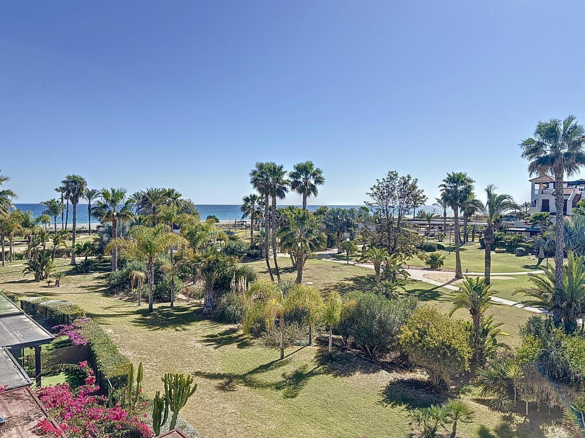 ático En 1º Línea Con Impresionantes Vistas Al Mar Apartamento *