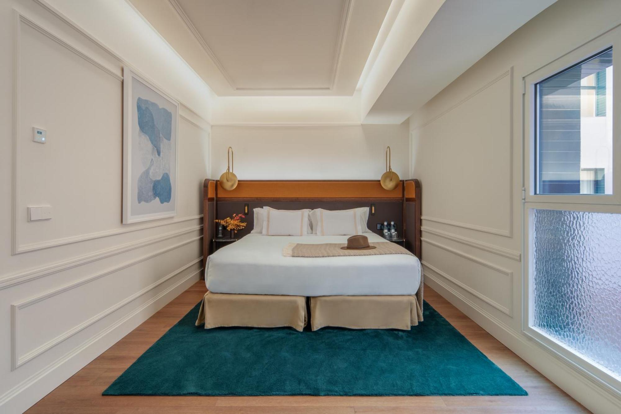 Only Hotel